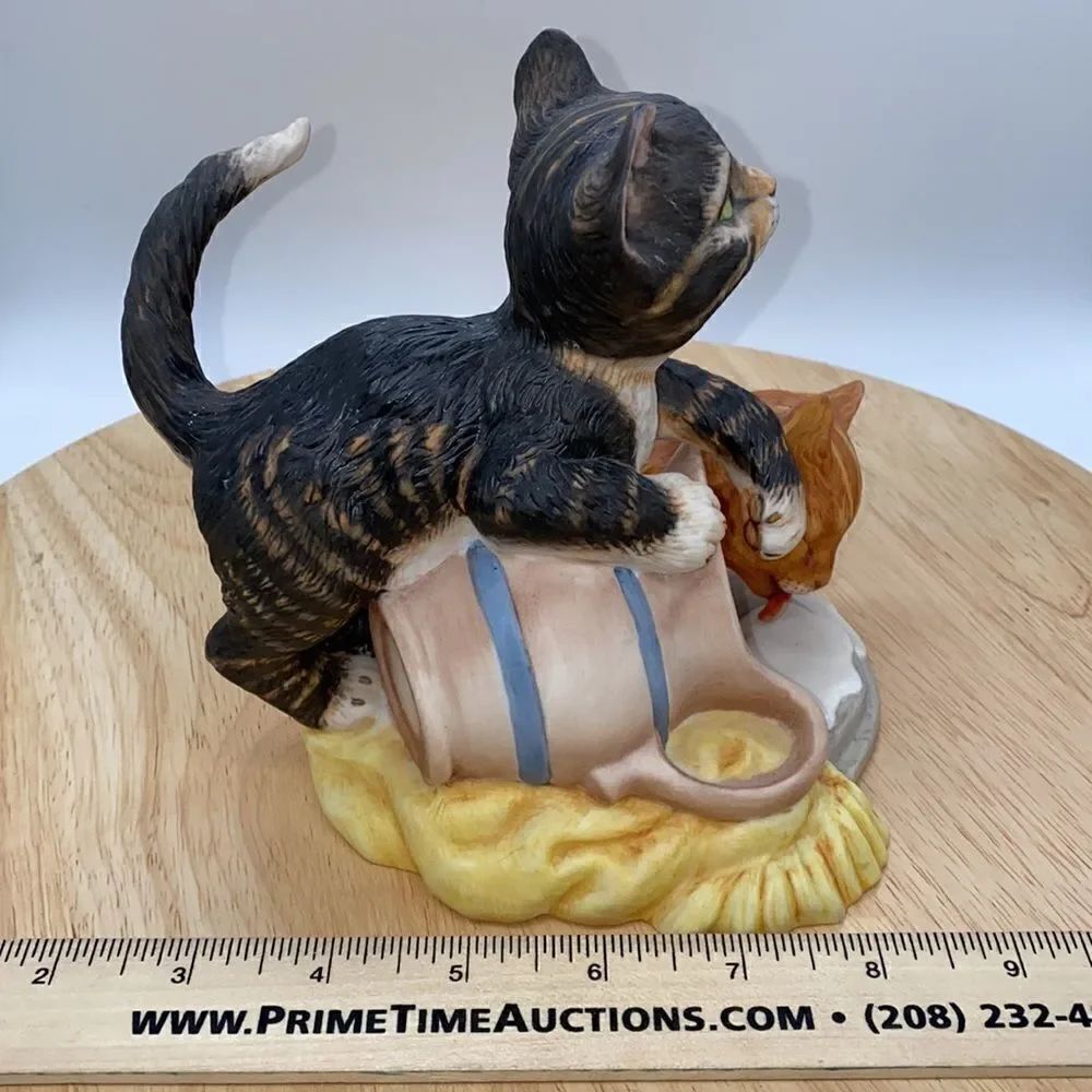 "Mischief" by Gail Ferretti for the Franklin Mint 1986 Kitty Cats - Picture 9 of 12